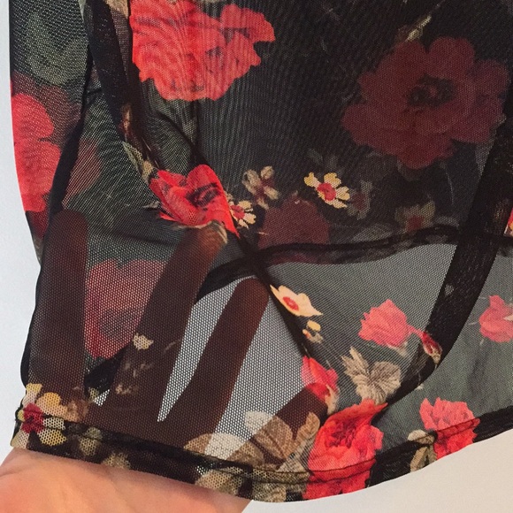 Mesh top - Picture 2 of 4